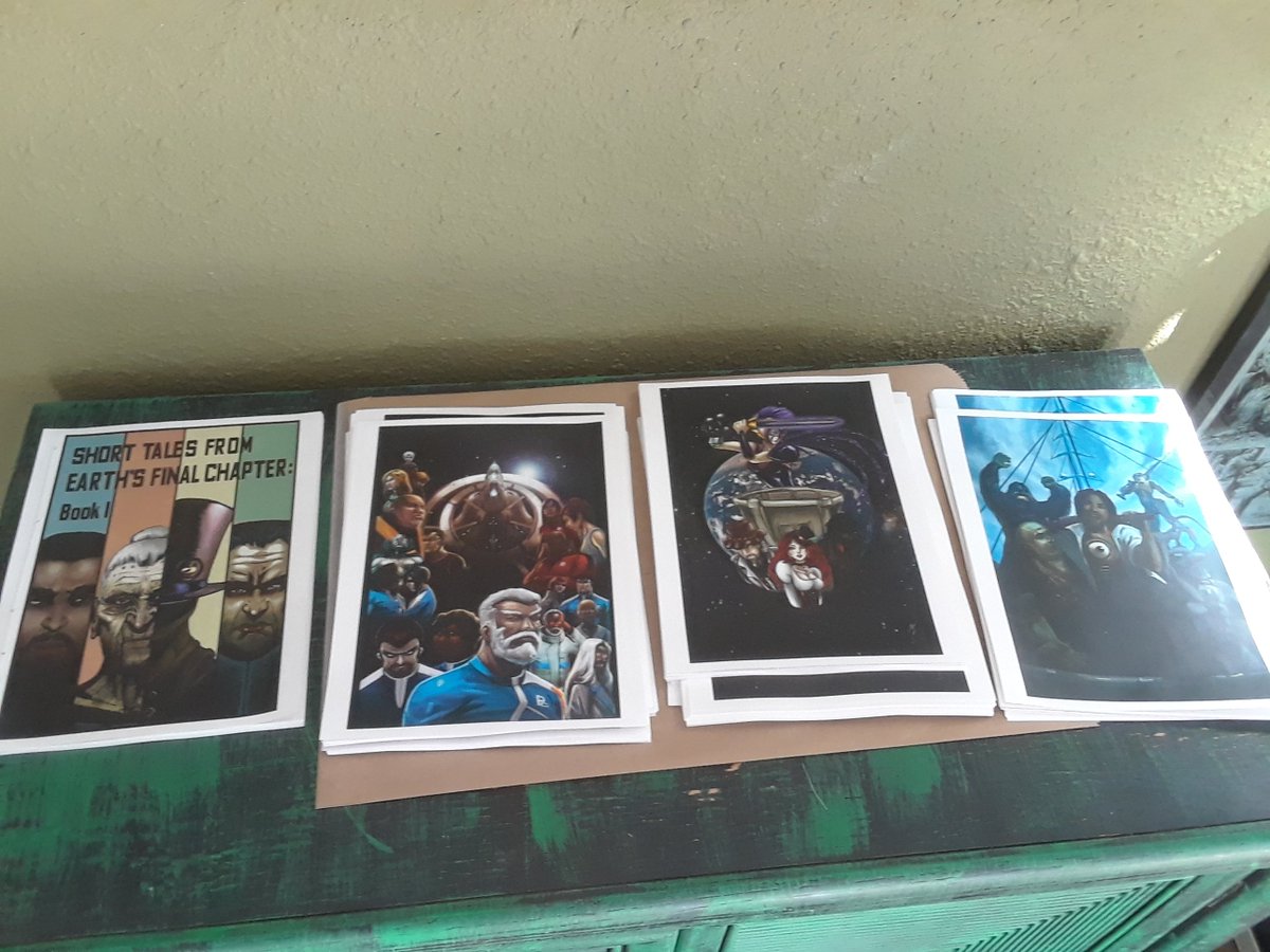 EndlessinkPub's tweet photo. A stack of books ready for binding & covers
Love this part
It feels like a book birthday party
The start of their journey into the world
#Bookbuilder #books #EFC #illustrated #novellas #Birthday #Outintotheworld #EarthsFinalChapter #journey https://t.co/ns8hkUczJe