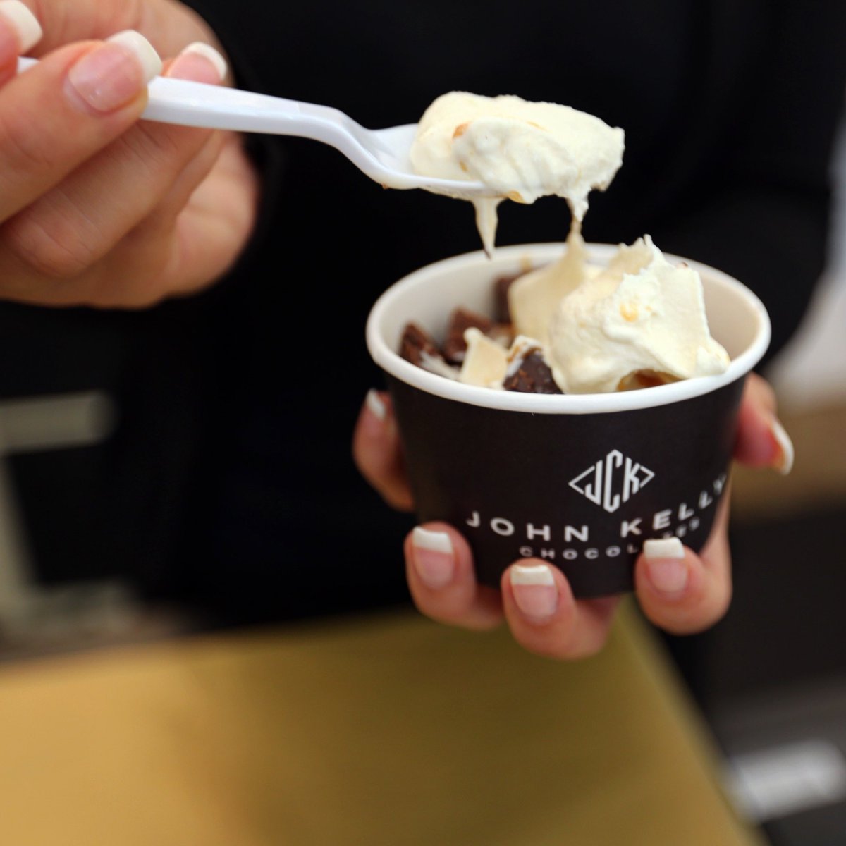 Warm days call for cool treats🍫