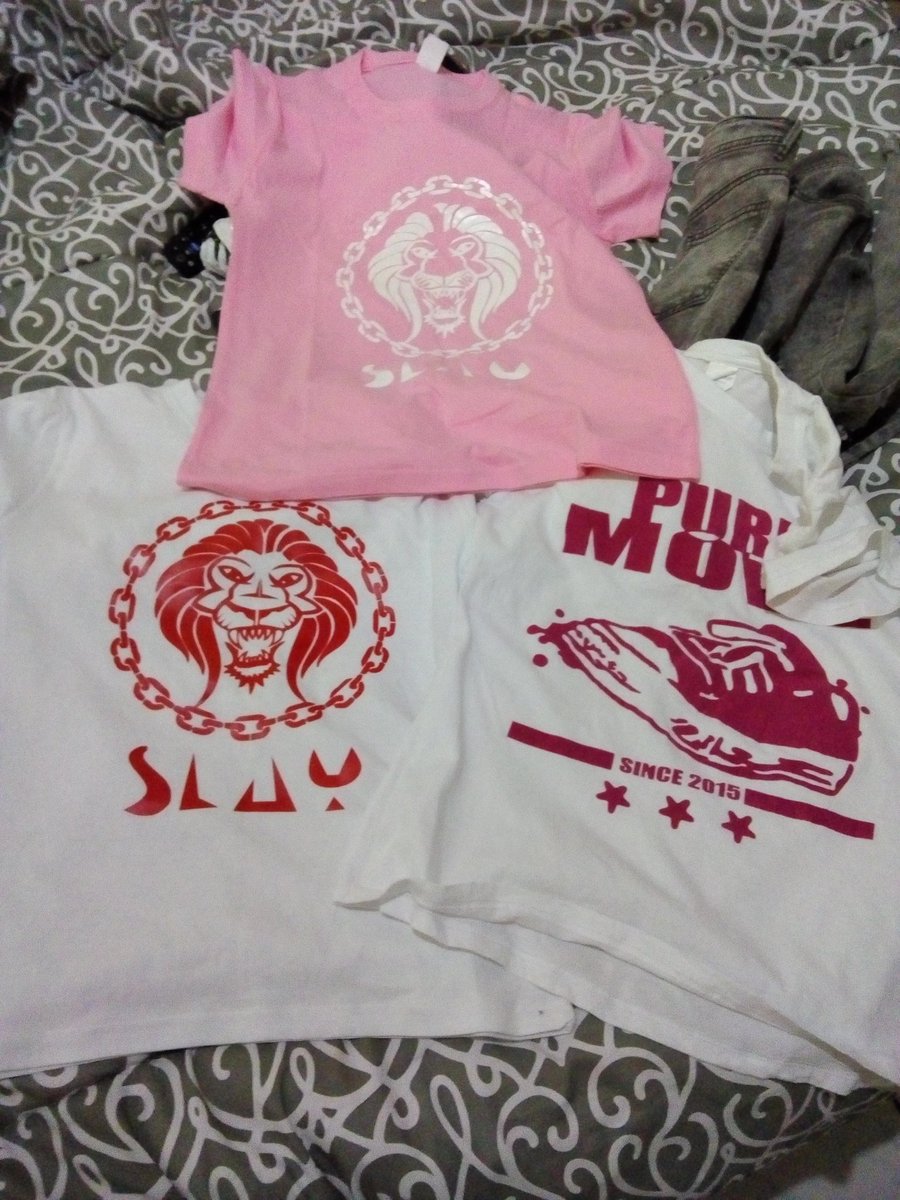 just_sphe's tweet photo. We calling out all ladies across the country to support my brand #SLAY T-shirts and hoodies. @sbongumusasp #PureMove https://t.co/x5aORN6lOu