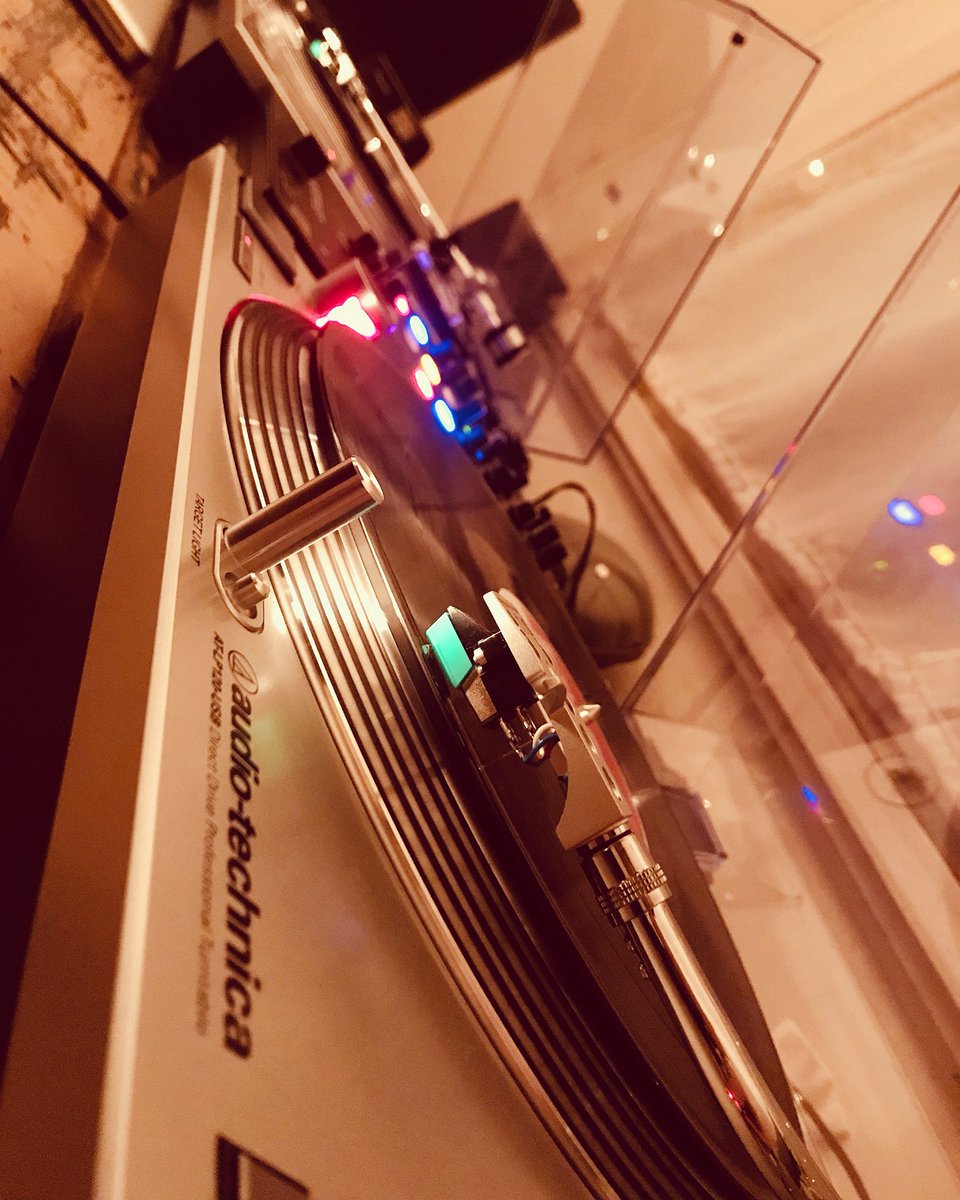 luciascholtus's tweet photo. All set! #vinyls #housemusic #vinyljunkie #vinylme #vinylsoundsbetter #deephouse #dj #djlife #buenosaires #luciascholtus #detroithouse #electronicscene #houseculture https://t.co/ljxgCto907