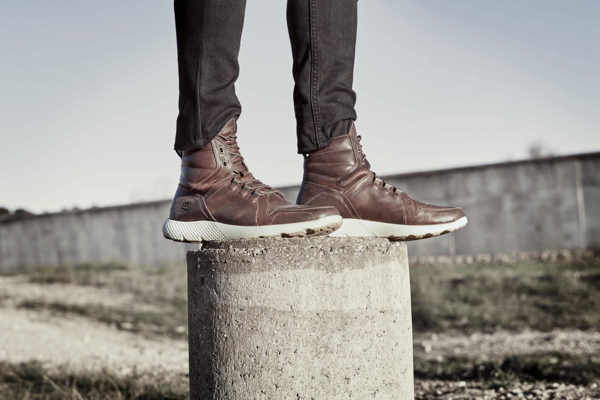 Timberland_Lat's tweet photo. ¡Se ligero, se rápido, se libre!
⠀⠀⠀⠀⠀⠀⠀⠀⠀
#Timberland #Flyroam https://t.co/lCe2W38076