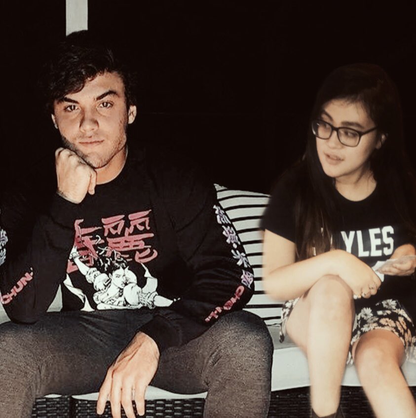 DISNEYYYDOLAN's tweet photo. I seriously miss him so much rn. If these were real I’d be telling him how much I love him &amp; Gray and how much he means to me. His happiness and health mean the most to me. I just wanna hug him &amp; never let go.💙 #LoveForEthan #StaySafeEthan 

{idk if you ship #Fethan but I do } https://t.co/fG1dBU5Uzk