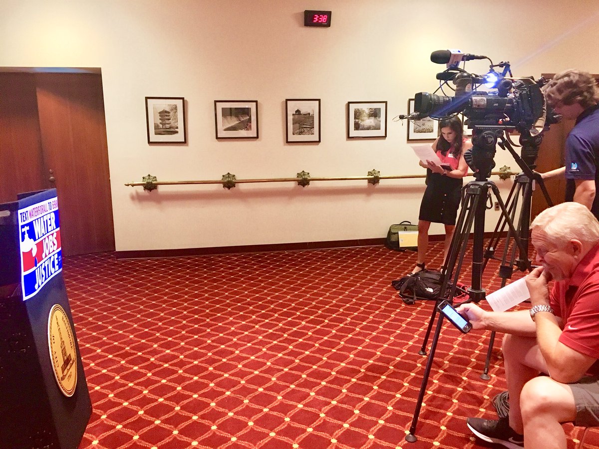 JackieFilson's tweet photo. T-20 minutes until the #BanWaterPrivatization press conference in Baltimore City Hall and news outlets are already gathering to capture the historic beginnings of the first BIG city to ban water privatization https://t.co/K0eDkPTpCS