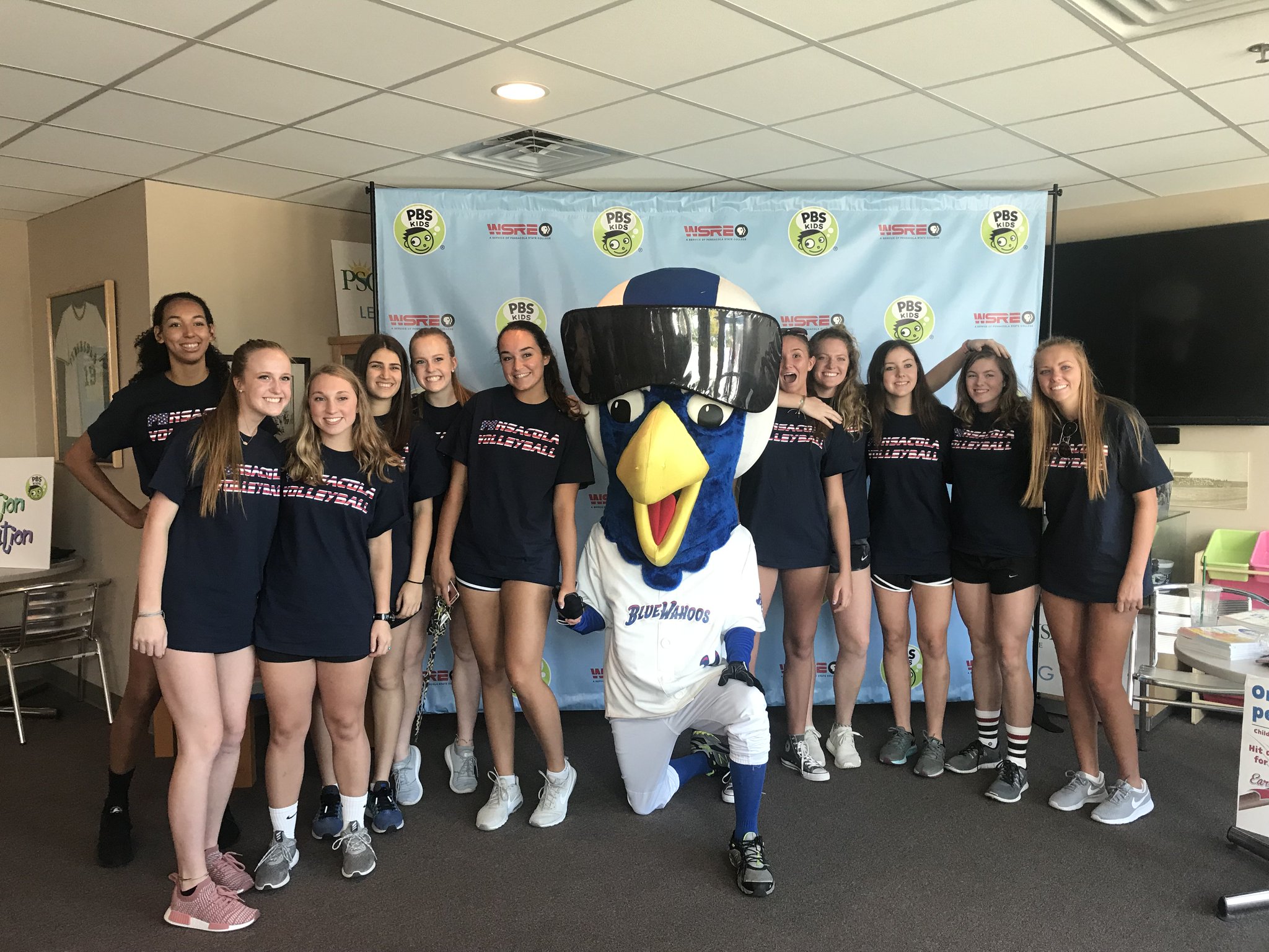 Pensacola State College Volleyball on Twitter "Volunteering yesterday