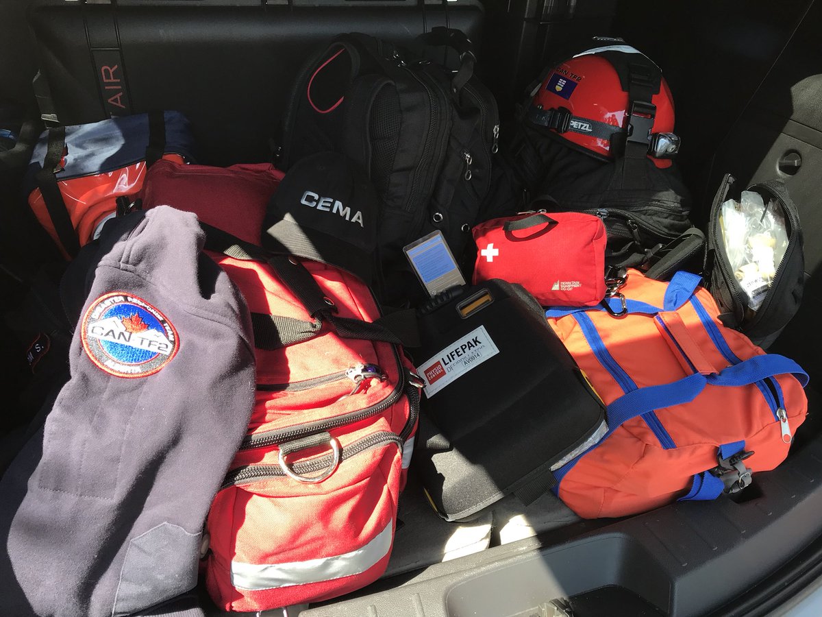 iceTyyc's tweet photo. Good luck is always a bonus! Being prepared allows us to take advantage of every opportunity. #YYC #ReadyCalgary #prepared #homework @CANTF2 https://t.co/J3fyCpDOBo