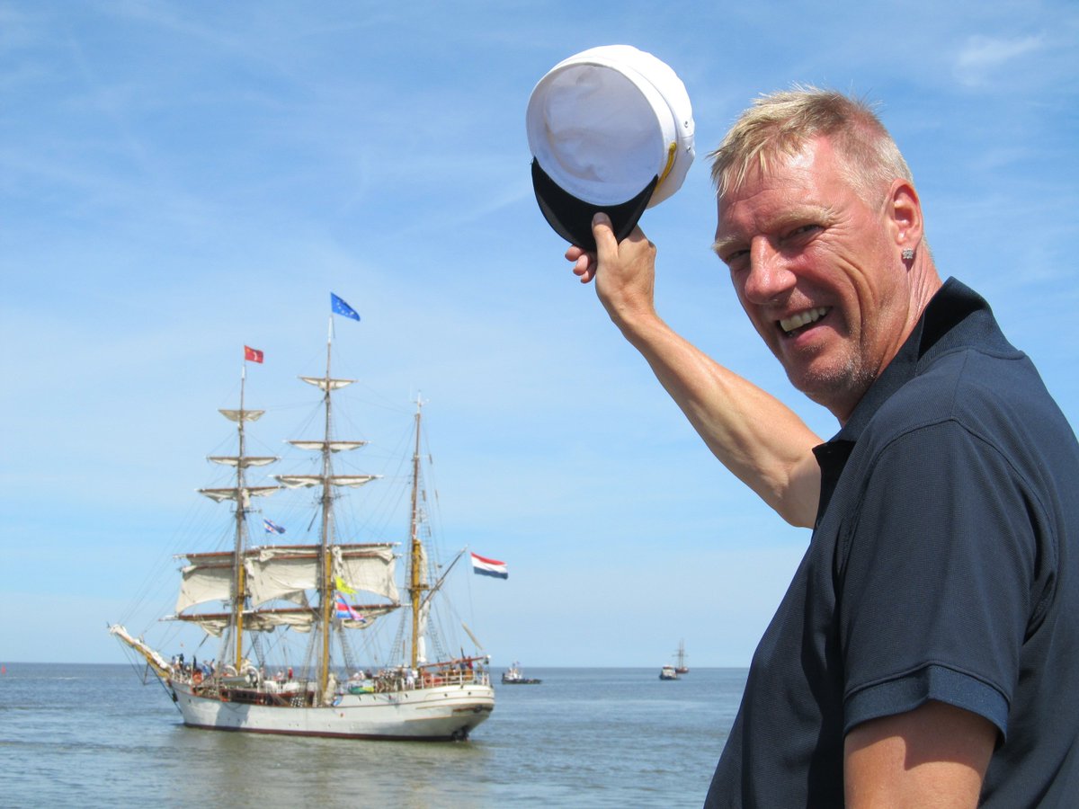 BlomFrans's tweet photo. Prachtige Harlinger Tall Ships dagen gehad.  Het was fantastisch. Meer dan 300.000 bezoekers.  Bedankt aan de organisatie. Tot de volgende keer! #TSRH2018. https://t.co/S99HHBAW6D