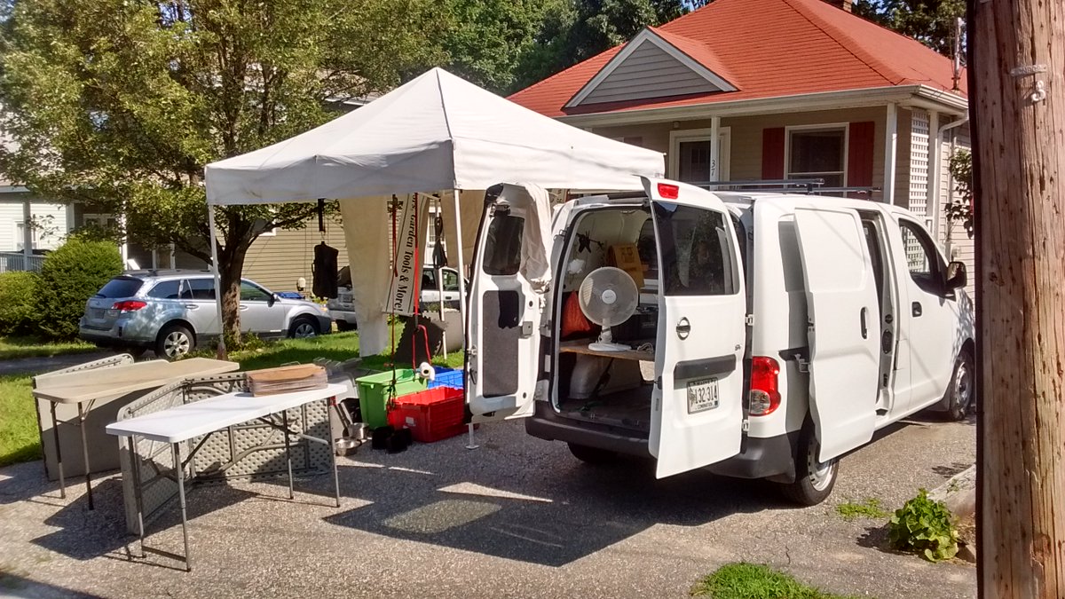 WickedSharpME's tweet image. Drying my equipment out after a rainy farmer's market venue is getting old. Second time this week. Now Wednesday's weather does not look promising.