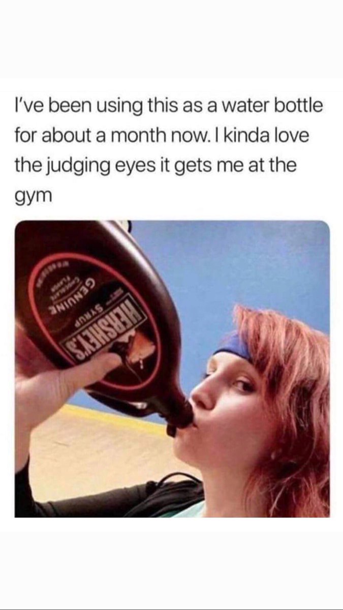 retrofitmatt's tweet image. If I did this I’d get some weird looks. #fit #fitness #fithumor #drinkyourwater #waterbottle