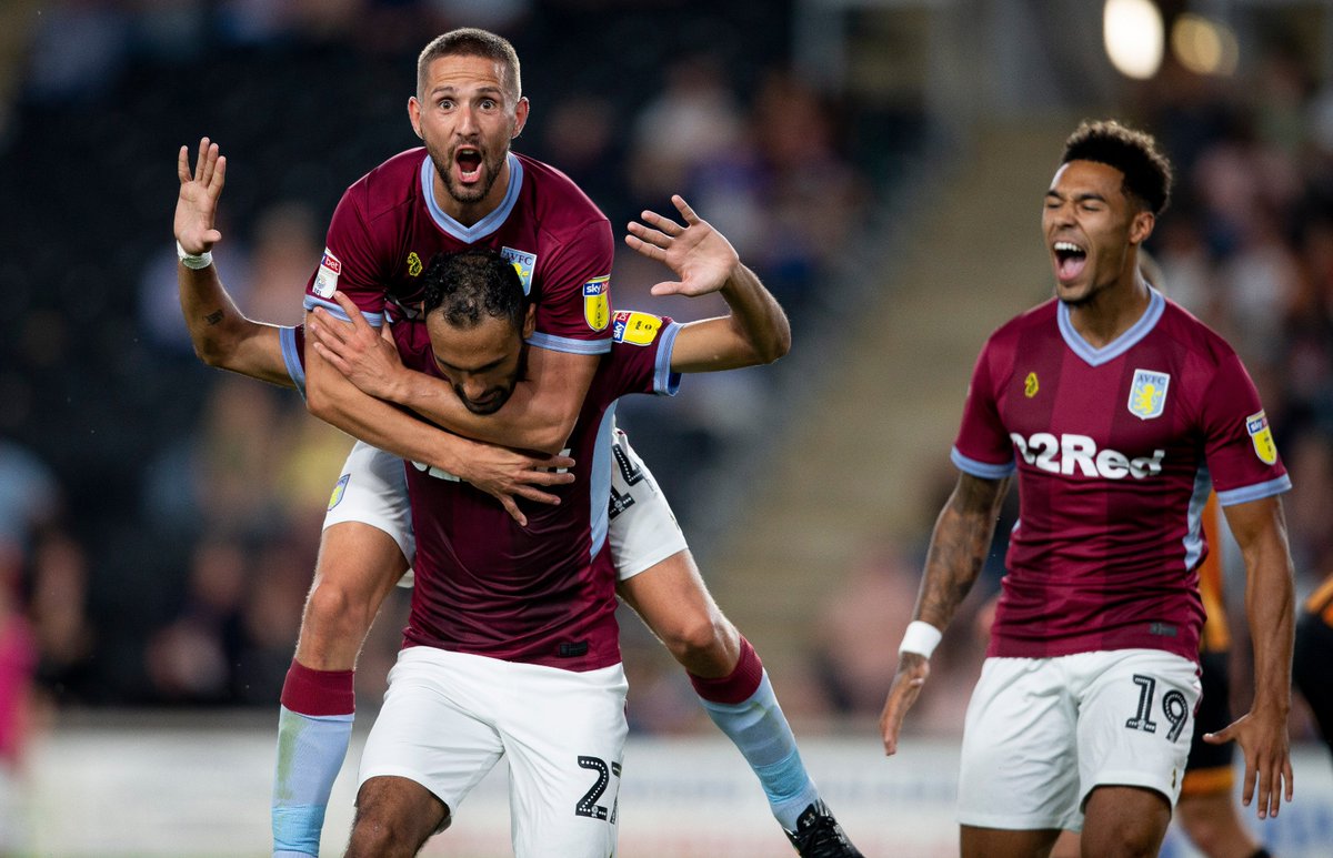 AstonVilla's tweet photo. UP.

THE.

VILLA!

#AVFC #UTV https://t.co/zsqE3XMVQd