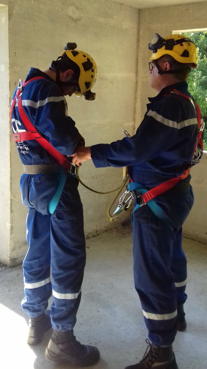 Nos formations, ce n'est pas que de la technique, mais aussi des moments passés ensemble dans le respect des valeurs du CMS: cohésion, désintéressement, engagement, solidarité...