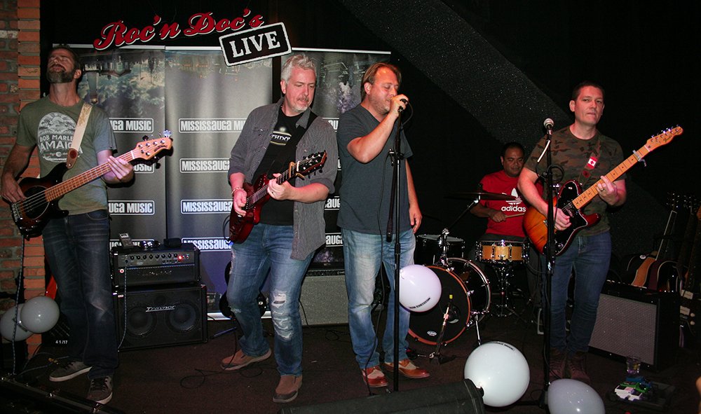 Mississauga_M's tweet photo. Inaugural MMWeek thanks:
@mattzaddy @Arlene_Paculan @keystobelfast @MelleRoseLive @TSouthdowns #TheMessAround @AlissaSkorik @jailbirdsrock @RocnDocs @CuchulainnsPub @MissArtsCouncil @Failteirishpub @rockthecoliseum @LMGProductions #RumbleNote @antiskepticent @mdrnmississauga https://t.co/kGtSRnTvuI