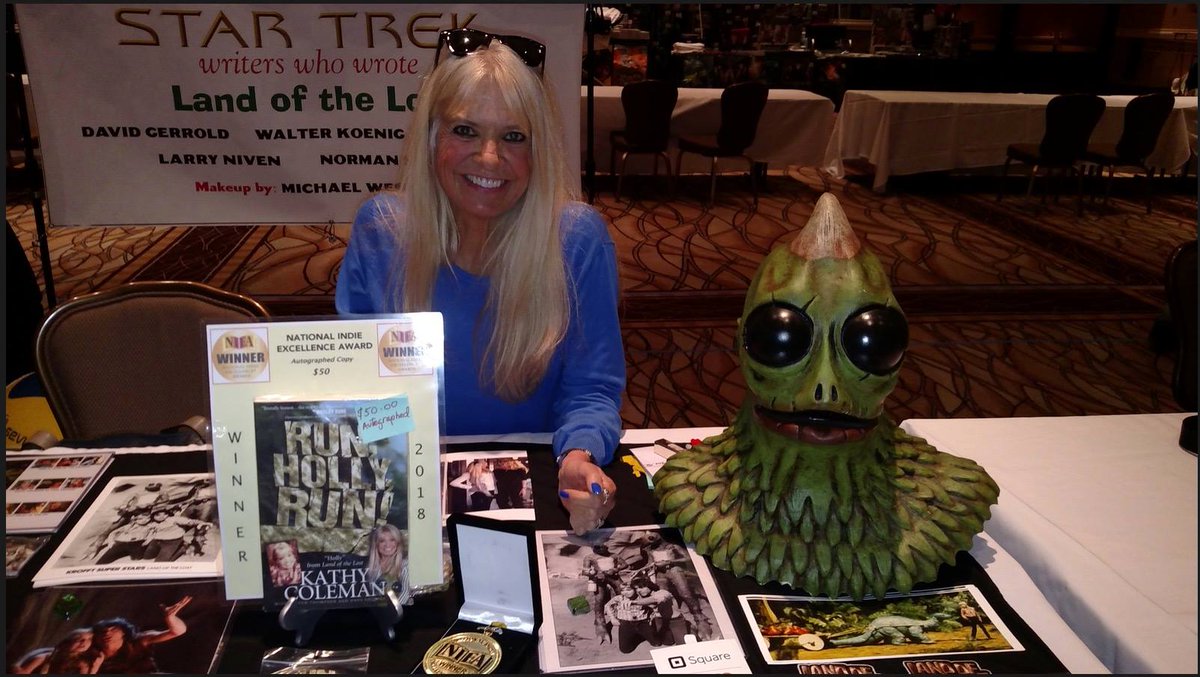 The STAR TREK show was SO much fun! It was a blast! Crazy fun! Win win, we made a lot of people happy and they gave it in return. Thanks, all!