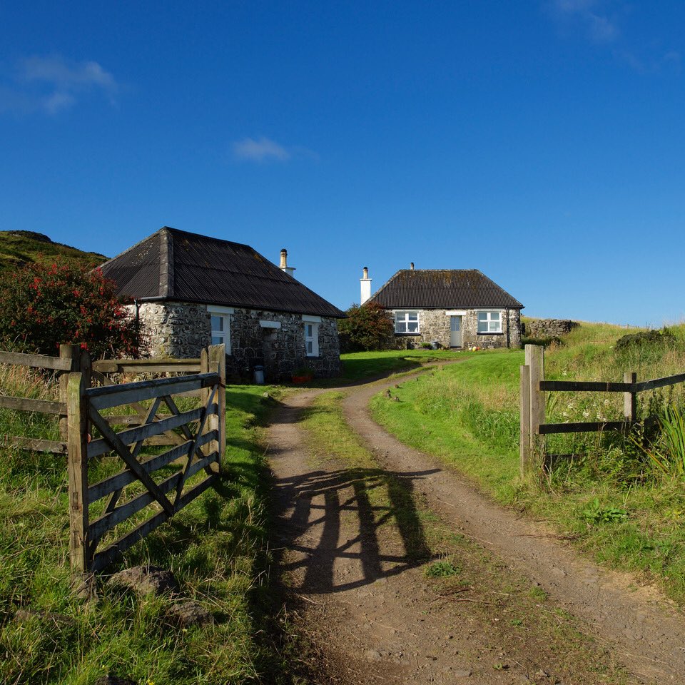 Staywithus Treshnish On Twitter The Cottage On The Right Of