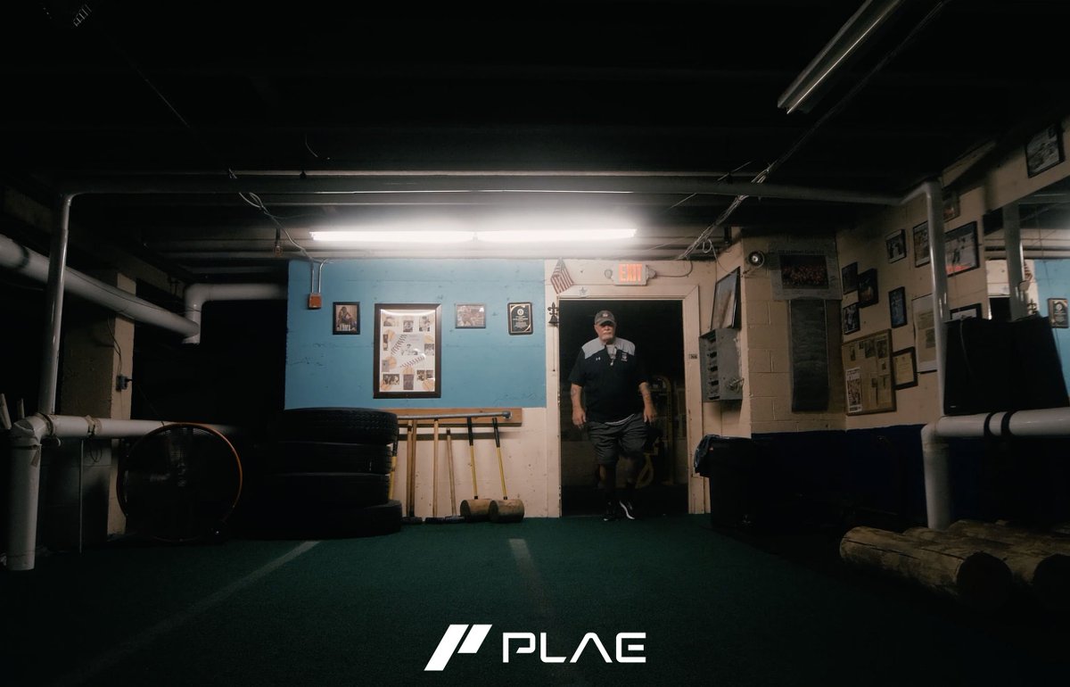 plaeglobal's tweet photo. "I want kids to have a strong mind, strong body, and strong faith. That’ll lead to a strong life. As a coach, I’ve got to lead them to all three." Check out the latest episode of #BeyondTheChalk with @johnmckenna4949 and @rmckeefery. Link in bio! #plaeperform #sciencexsweat #plae https://t.co/FXEmyjed6E
