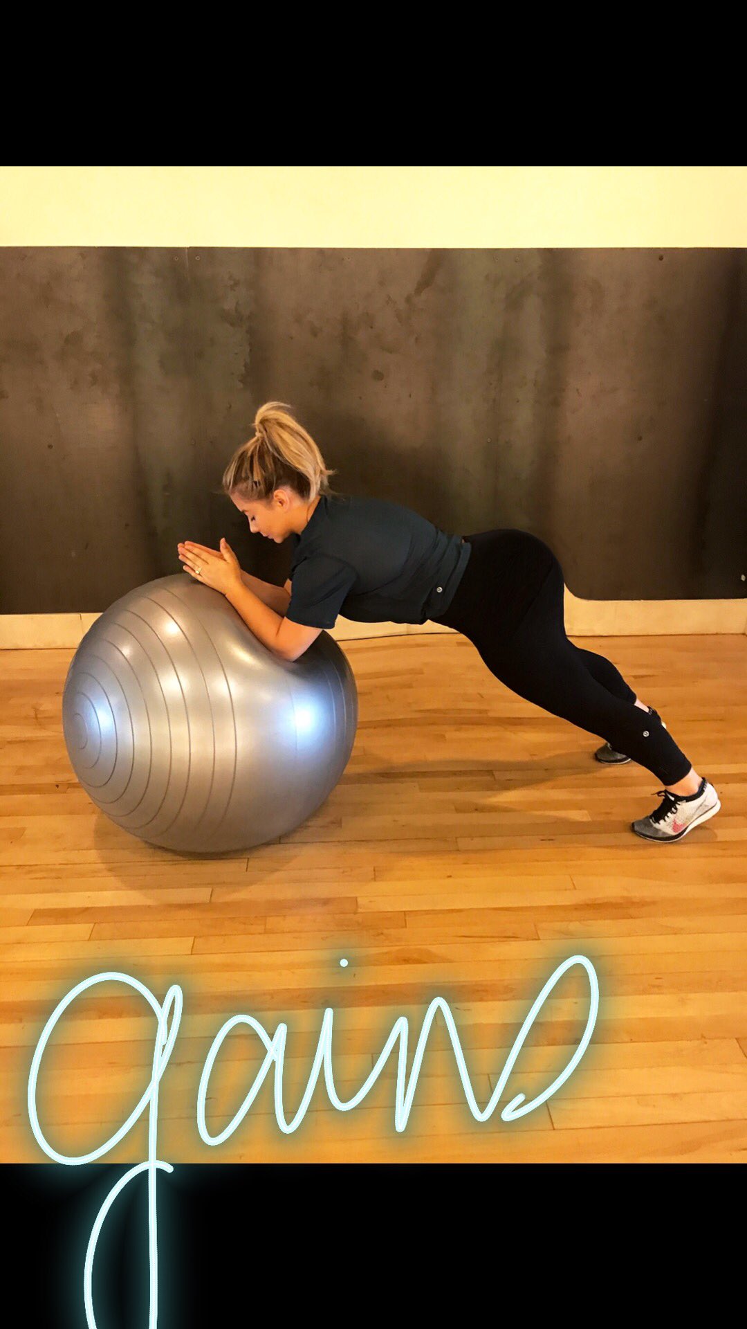 Shawn Johnson East on X: "Been workin on my Kim K booty #gainz  https://t.co/D9myJb3To9" / X