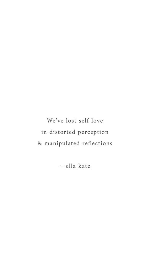 ellakaate's tweet photo. evening thoughts &amp; #poem 💭  I heavily believe photography and editing images is art BUT manipulating, smoothing and slimming peoples faces and bodies isn’t art, it’s deception #boohoofacetune https://t.co/lmNE3uZ54S