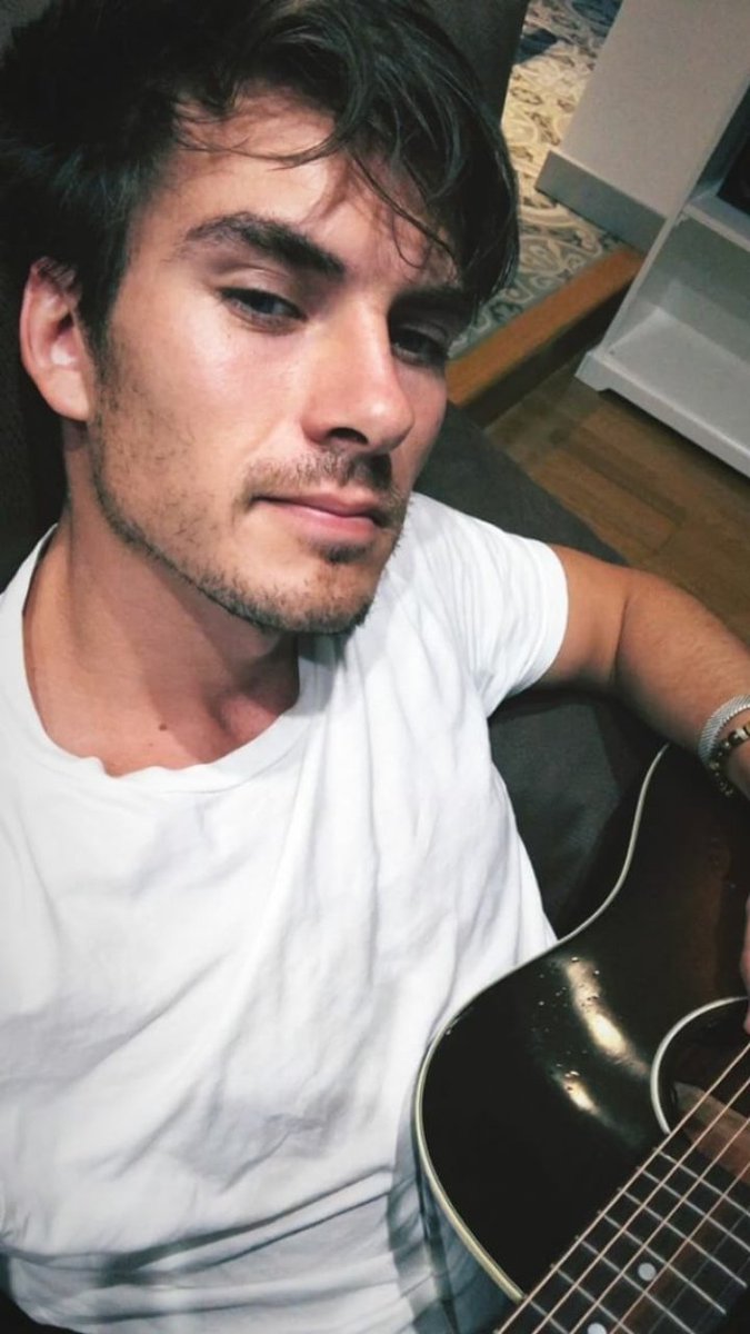 infinito_dvicio's tweet photo. #Mivoto40Dvicio https://t.co/IlSpgb9Ngs