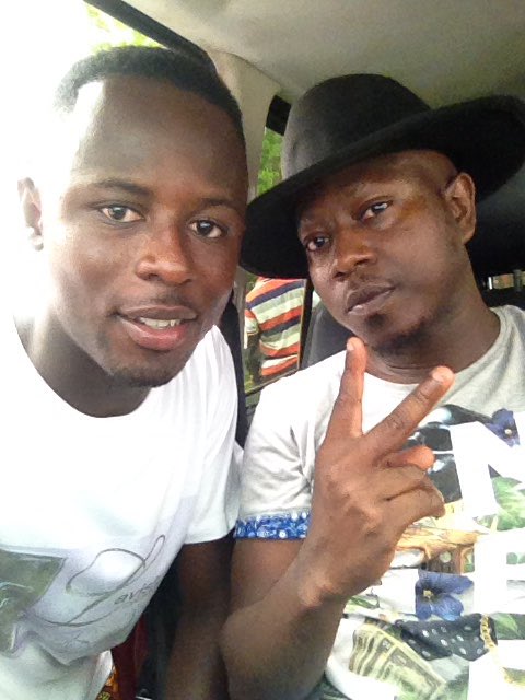 shadrack193's tweet image. Still Moving to keep the dream down team @FlowkingStone 
#flowkingdom