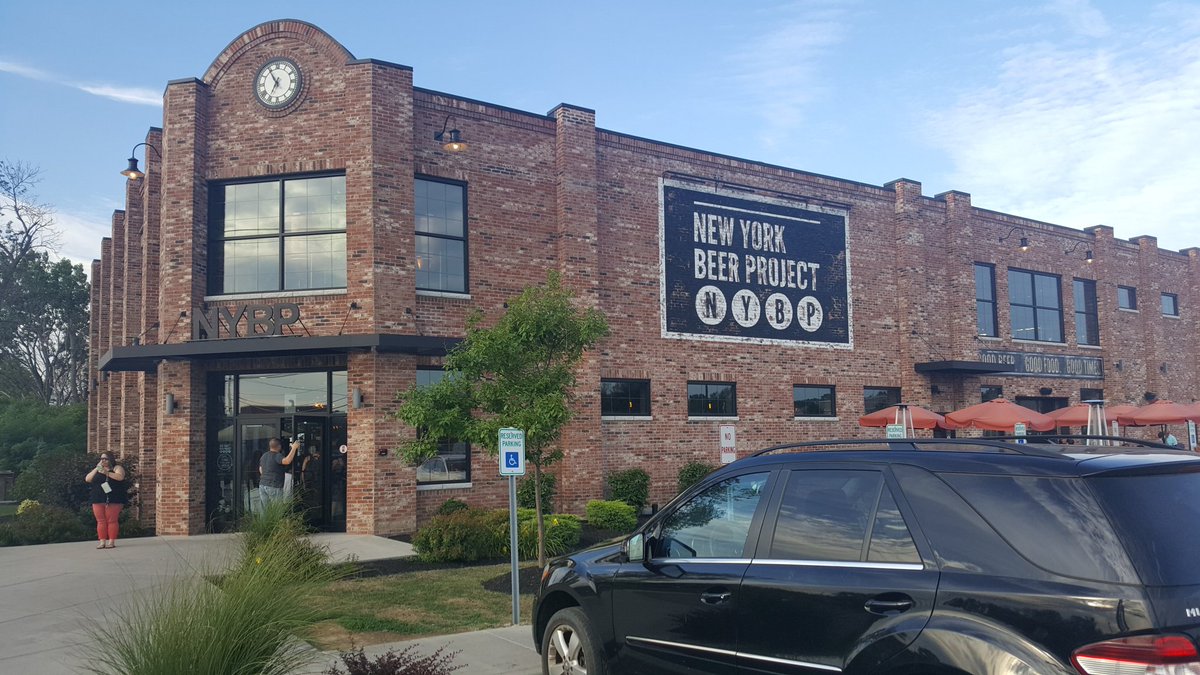 FeastngSalesman's tweet photo. I've eaten at a lot of great places in my travels, but @nybeerproject was some of the best #bbq I've ever had. Not to mention the #brew. A must try if anywhere near #Buffalo #NY #getyourfeaston #delicious #brewandque https://t.co/KEpmxAy2KE