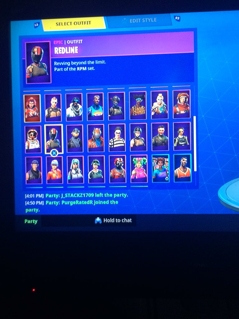 Team6ixFort's tweet photo. My 2nd acc right here anyone wanna trade for ever or sum must have Gmail access I’m not going first #fortniteaccount #ghoultrooper #skulltrooper #nogops #renegaderaider Dm me FAST https://t.co/a3XvHo7kdb