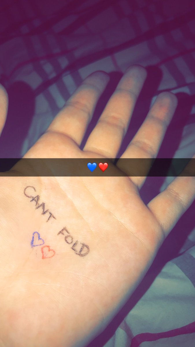 snatcheddolxn's tweet photo. ❤️❤️ 

#TuesdaySelfie #loveforethan #staysafeethan #thankyougrayson #prayforethan 
@EthanDolan @GraysonDolan 💗 https://t.co/mgEyQlFGuT