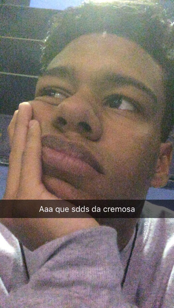 ArthurV1808's tweet photo. eu e minha melhor amiga dos ultimos anos... a depressão https://t.co/ZtRc3EMWy4