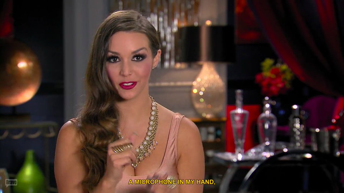 Scheana is the person everyone thought Anne Hathaway was.