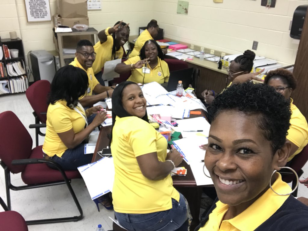 DrEthel_Lett's tweet photo. Today was an INCREDIBLE first day with Eagle Nation!! We are PACEsetters giving you the best that weโve got! @BFGaskins @gyimah_whitaker @Brandi_Nichols_ https://t.co/jGKDPSWJVF