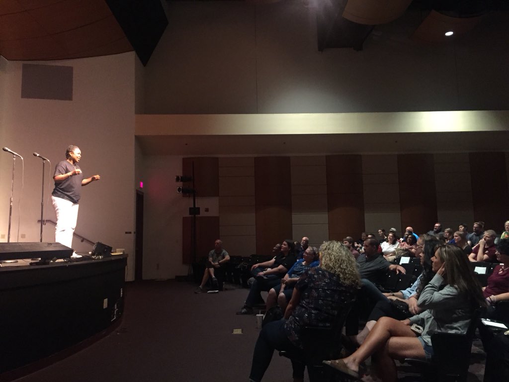danacrowley228's tweet photo. Eldorado alumni speaking to staff about the teachers who left a lasting impression on their lives. ShaRhonda Ramos from the class of 1988 and
Kemoni Reid class of 2018 #ehsthisisourhouse #onceasundevilalwaysasundevil https://t.co/YcbOljfNBS