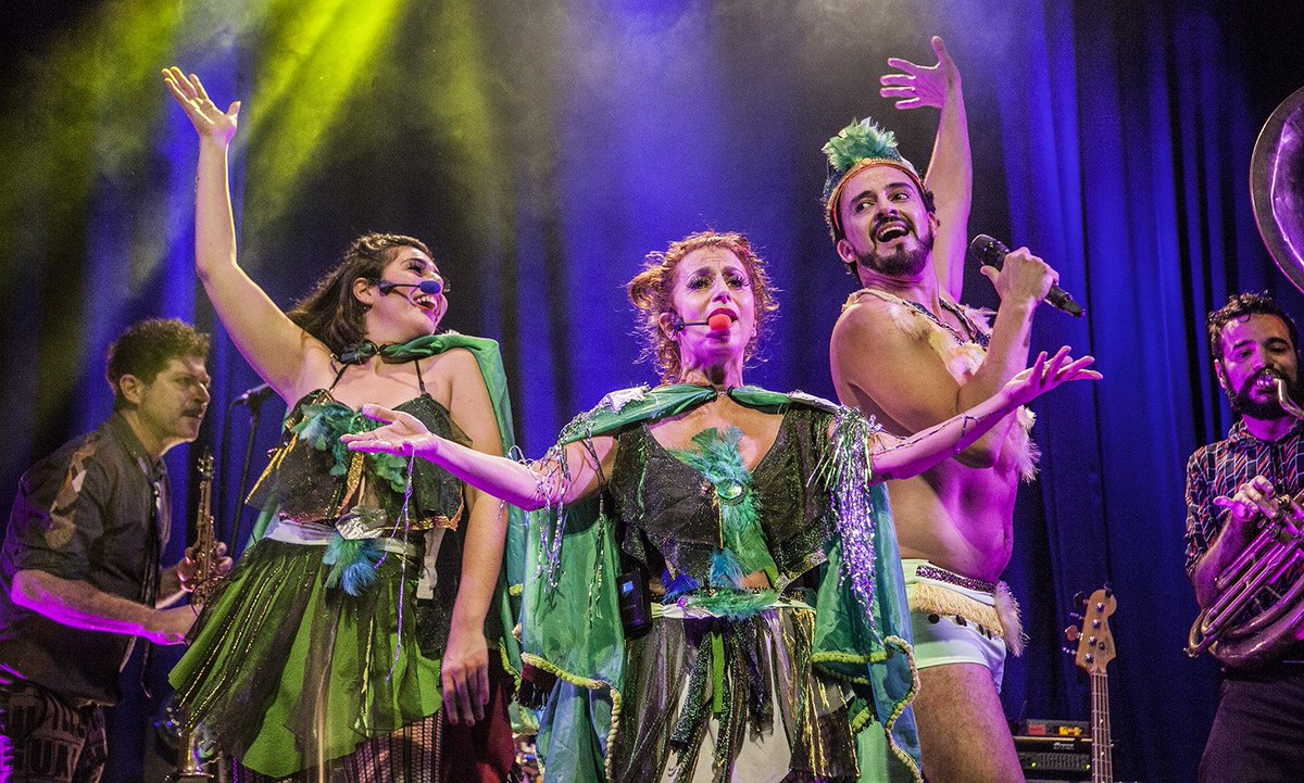El arte opina, decide e incomoda!
<a href="/babelorkesta/">Babel Orkesta</a>  está con la marea verde este miércoles8 de agosto!
#QueSeaLey  #panuelazo #despenalización #AbortoLegalYa