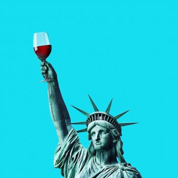 The effects of recent #global #wine #mergers &amp; #acquisitions on the #industry are highlighted in a recent @RabobankGroup report, that also claims the #US is the largest, most profitable, and most attractive wine market in the world winesocial.co/news/industry-… via <a href="/WineSocial/">WineSocial</a>