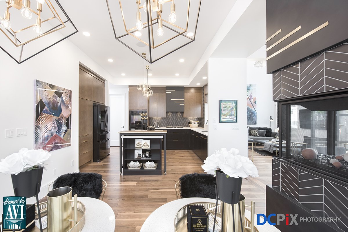 ClassicKitCab's tweet image. Now on facebook: Pictures of cabinets by Classic in the 2018 @CSLotteries Rotary Dream Home by @HomesByAviYYC. #dreamhome facebook.com/pg/classickitc…