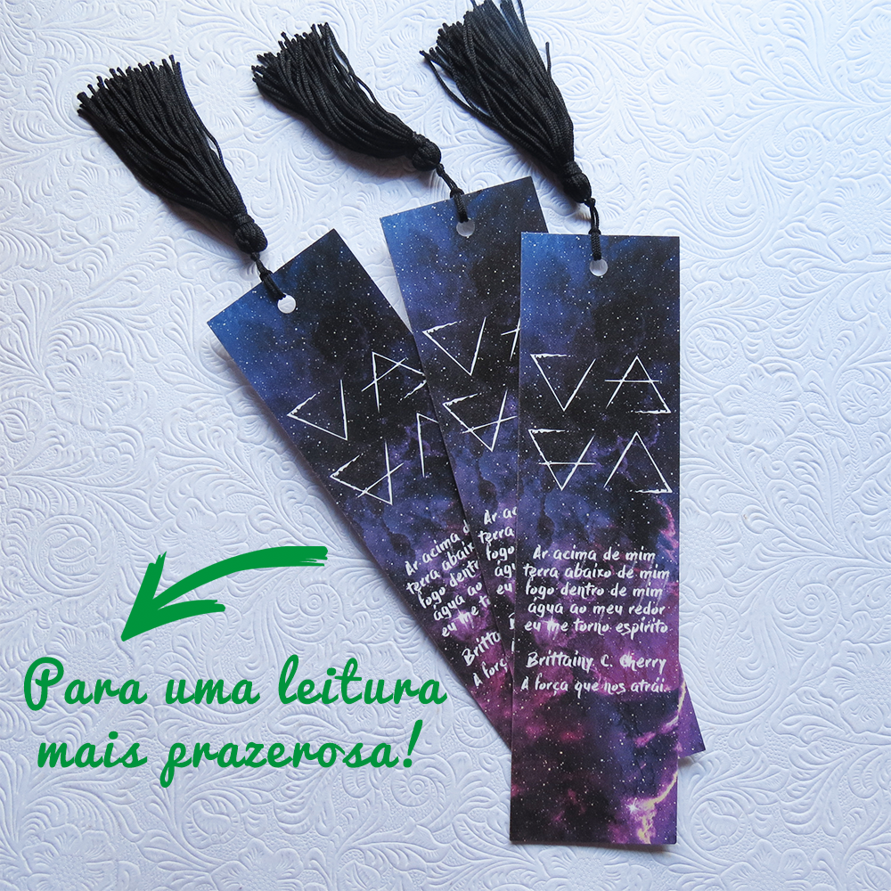 upstorebel's tweet photo. Alguém pediu marcadores? Nós temos 2 modelos diferentes com a opção de com tassel ou sem. 
Todos eles são em um papel de alta gramatura.
Modelo: Marcador "A força que nos atrai" - Brittainy C. Cherry.
Comprar em https://t.co/MrjVmq9MF4 https://t.co/Co0C6nlUtu