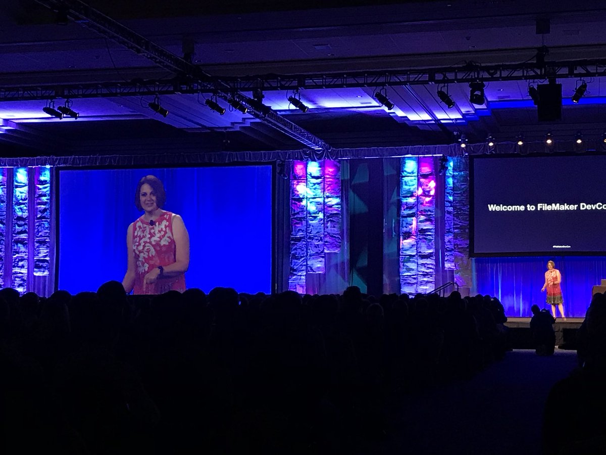 ro_parry's tweet photo. @rmtietge fantastic job in the #FikeMakerDevCon18 keynote. So much to look forward to ! The best is yet to come :) #FileMaker https://t.co/ODT1WRC0E5