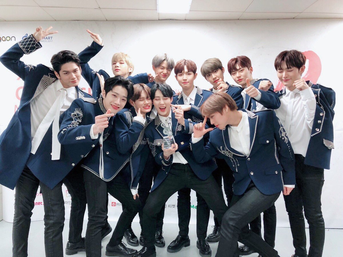 cloudsswoon's tweet photo. i never regret stanning these 11 boys. They are my source of happiness and i can't be more grateful to see them improving and living a happy life.

Happy anniversary, Wanna one.

#OneYearWithWannaOne #Happy_Wannaone_Day https://t.co/ns4JCeTKz8