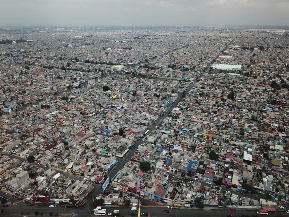 Vista aérea de Ciudad Neza , Estado de México. #FotoAérea #Paisajes #MavicPro #StreetPhotography #México