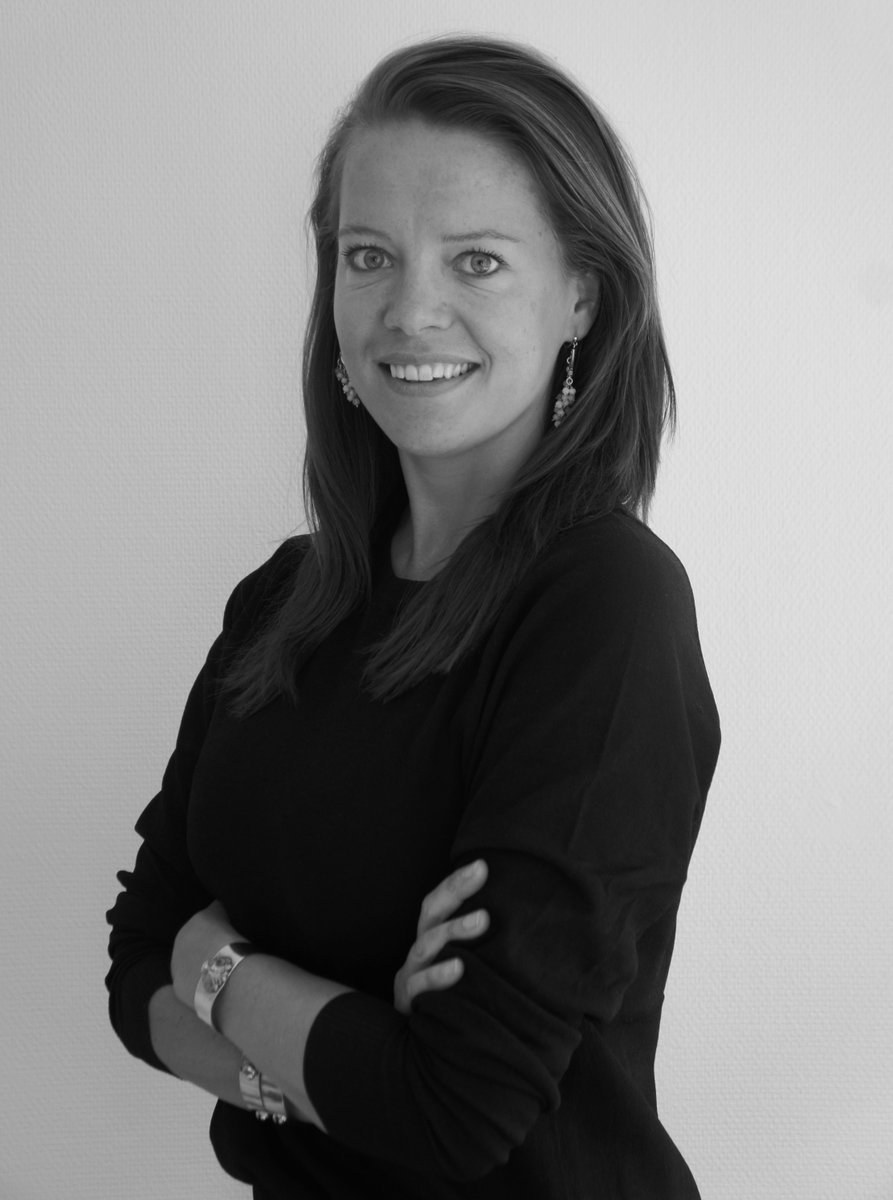 Looking for a speaker in tech and geopolitics, AI opportunities or building a company &amp; raising venture capital? Meet Founder &amp; Investor <a href="/AuroreBelfrage/">Aurore Belfrage</a> . Find her and more experienced female tech speakers at bit.ly/2IiaK6Z . #womenintech #geopolitics #AI #venturecapital