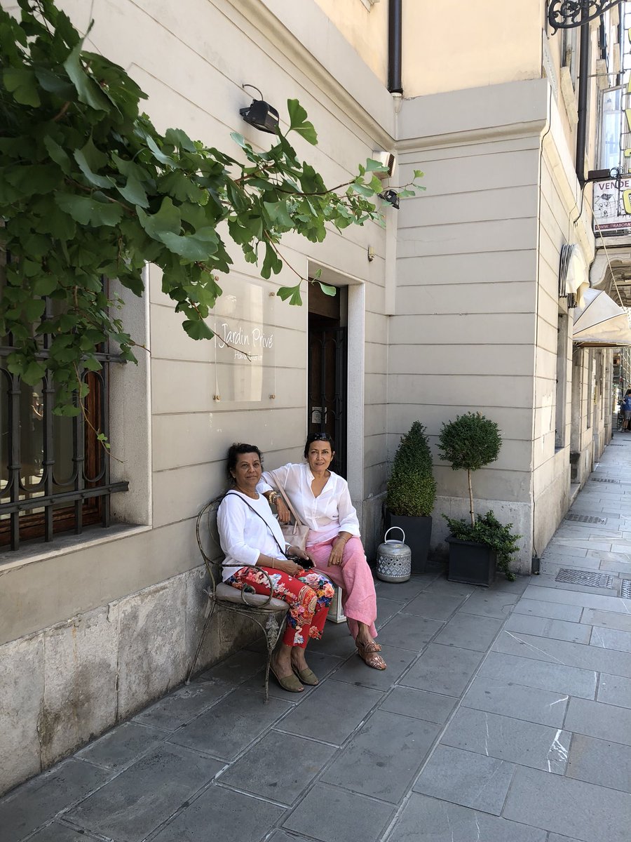 delishdd_perth's tweet photo. Day 7 • We just relaxing in Trieste as tomorrow we head to Florence •
..starting the day walking around the city .... . ...... xxx.. .. ...... xxx ... xx..
#italy #antoninis #italianholidays🇮🇹 #trieste #triesteitaly #debthomasperthaustralia @ Trieste, Italy https://t.co/TotWFx5Lvp