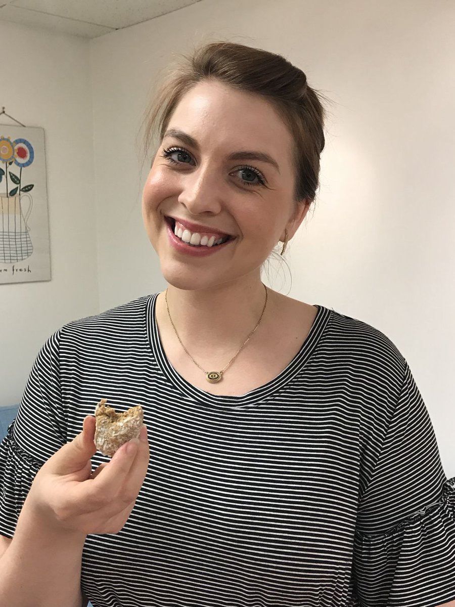 AlliesNaturals's tweet image. This Is How We Roll. #alliesballs #plantbased alliesproteinballs.com