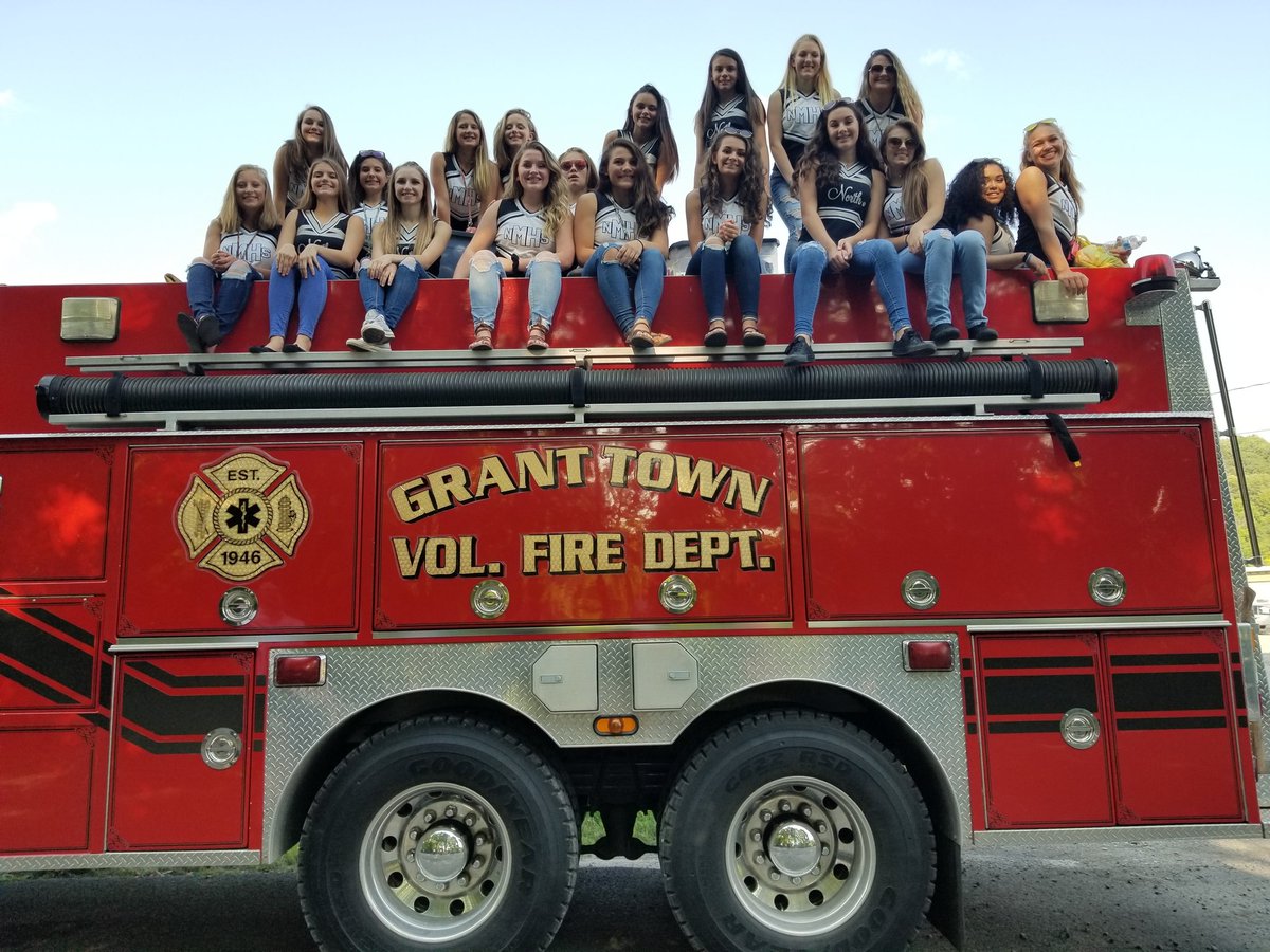 NM_HuskyCheer's tweet photo. Thank you, Grant Town Volunteer Fire Dept for driving #nmcheer through the Mannington Fair Parade! We had a great time!
#huskyfamily #parade #bestseasonyet https://t.co/PCzQqw5TD9