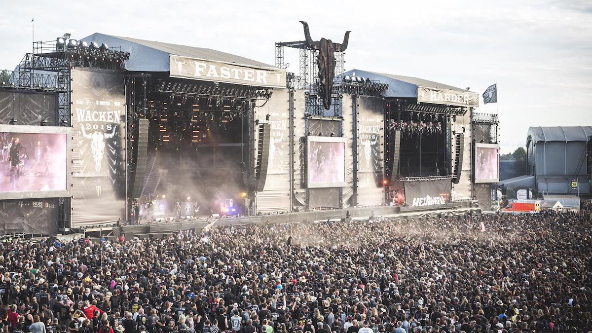 ScaryMommy's tweet image. 2 Nursing Home Escapees Attend Heavy Metal Concert Because, YOLO buff.ly/2MlcxLy