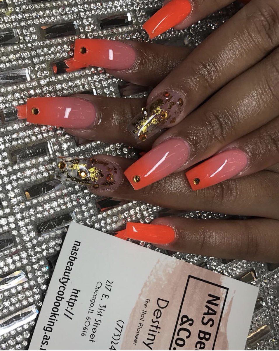 DeeBluPRNT's tweet photo. NAS Beauty Co. &amp; Self-SecureMinks have TEAMED UP for the entire Month of August❗️ 
BOOK your full sets today❗️ 
📍217 E. 31st St., Chicago,IL📍
#chicago #chicagolashes #chicagoextensions #chicagoextensionsspecialist #chicagolashtech #chicagolashartist #ambitiousnailsandlipbar https://t.co/DoLj7R4U3Q