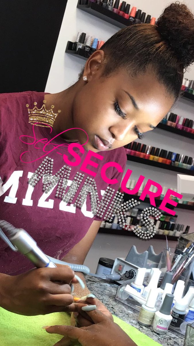 DeeBluPRNT's tweet photo. NAS Beauty Co. &amp; Self-SecureMinks have TEAMED UP for the entire Month of August❗️ 
BOOK your full sets today❗️ 
📍217 E. 31st St., Chicago,IL📍
#chicago #chicagolashes #chicagoextensions #chicagoextensionsspecialist #chicagolashtech #chicagolashartist #ambitiousnailsandlipbar https://t.co/DoLj7R4U3Q