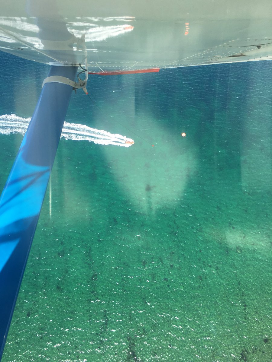 BWandWW's tweet photo. CASARA aircraft assists Coast Guard FRC to locate life raft during SAR exercise Aug 4/18 #coastguardcan https://t.co/CAH3Z6MIuB