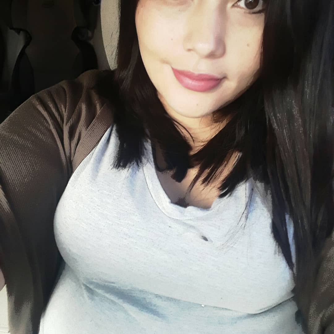 Lizaju2's tweet photo. 29 weeks Baby Nicolas #creciendo para todos lados¡¡ despues del embarazo de Diego nunca pense estar tan gorda 😂😂😂 me equivoque ✌✌✌🍼😇 @cfruano https://t.co/46Lx9QOddI