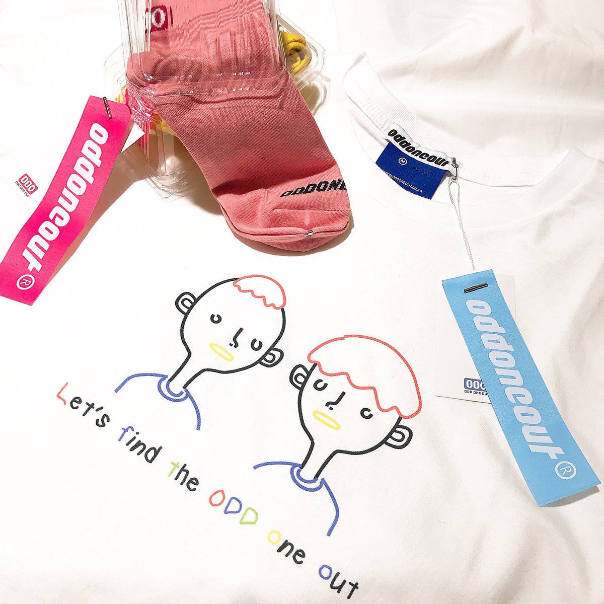 xx___Reika___xx's tweet photo. 🇰🇷 #ODDONEOUT 🇰🇷 × new item🌿
今日発売するODD新作✨熊本店舗限定アイテムは、ゆるっとしたペイントデザインが可愛いTシャツ🌿オーバーサイズなので1枚で着ても🙆🏻‍♀️✨合わせてるオールクリアバッグは #ILBOL の新作バッグです✨
🔗 : https://t.co/f7giBFcIOd #韓国ファッション https://t.co/vZ8EWw9qDm