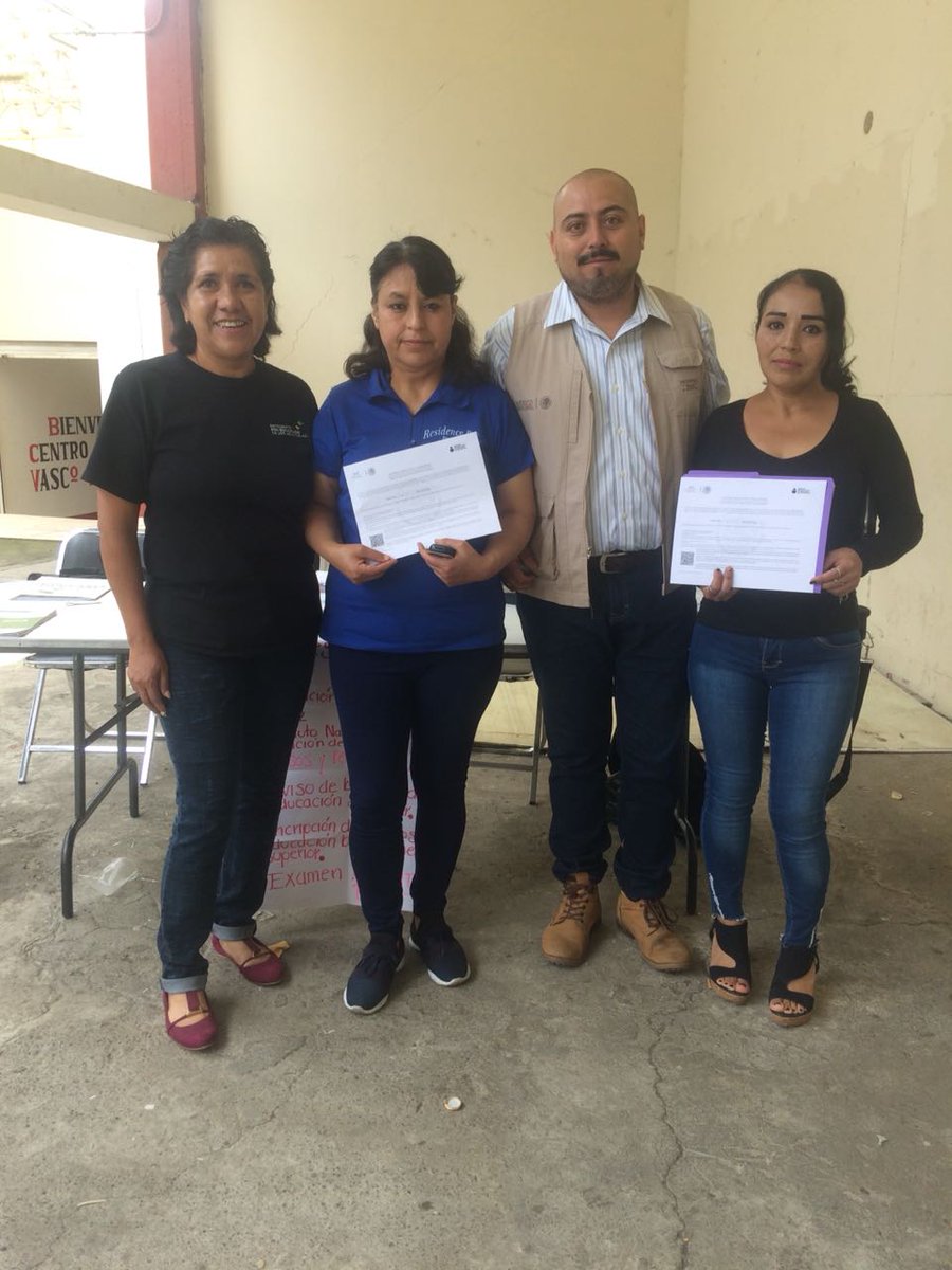 INEAUruapan's tweet image. Entrega de certificados en las #MAPOS de #PROSPERA en Uruapan.