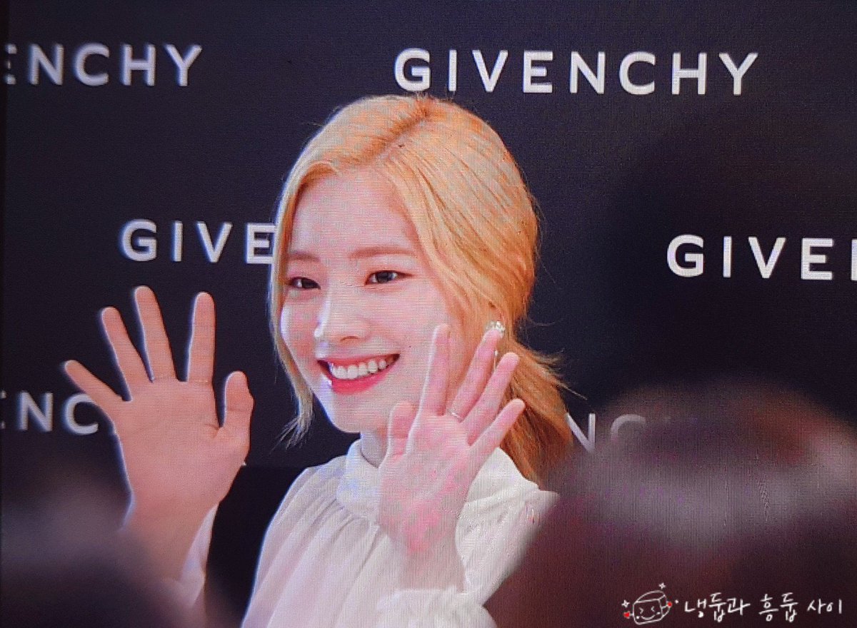 180807 지방시 프리뷰

#트와이스 #TWICE
#다현 #DAHYUN #ダヒョン