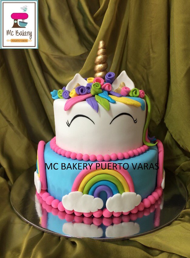 PVarasbakery's tweet photo. #TortasDecoradas #PuertoMontt #PuertoVaras
#BakeOffChile https://t.co/dBEOF51i4l