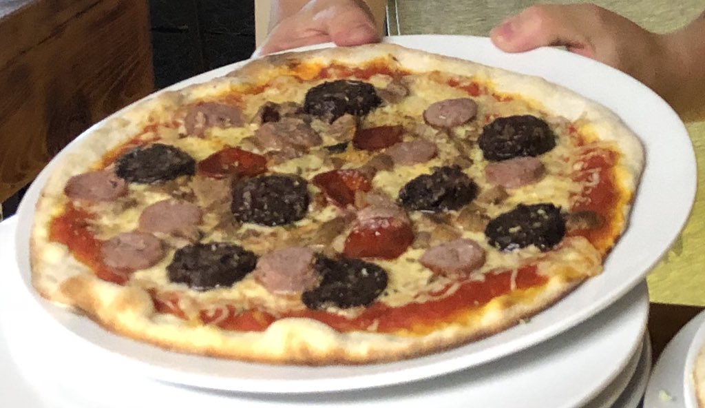 LPizzes's tweet photo. Bon dia!!!!!! https://t.co/GKCNtRoTPo